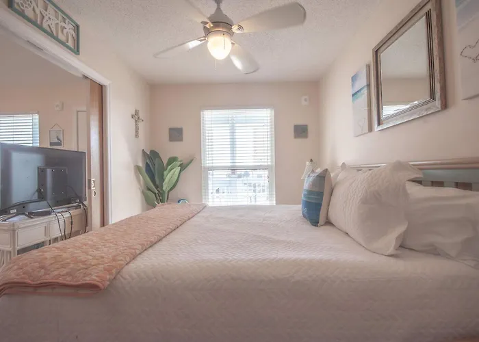Freedom Cove 2 Bedroom Holiday home