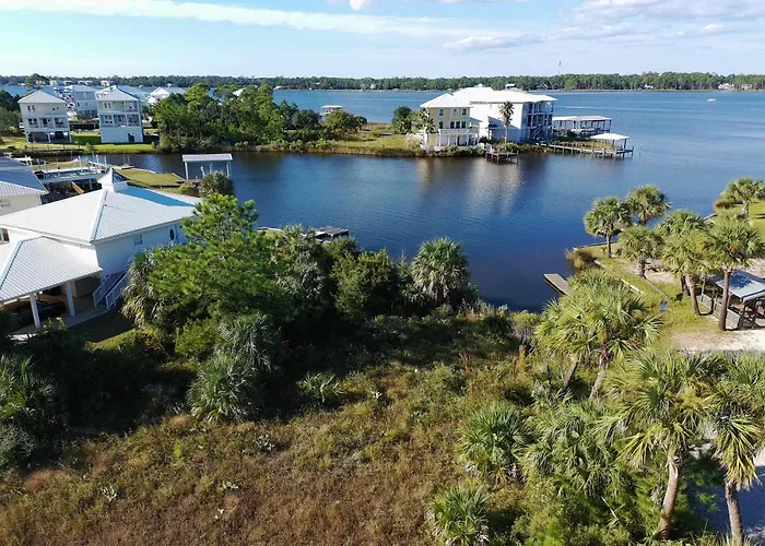 Freedom Cove 2 Bedroom *